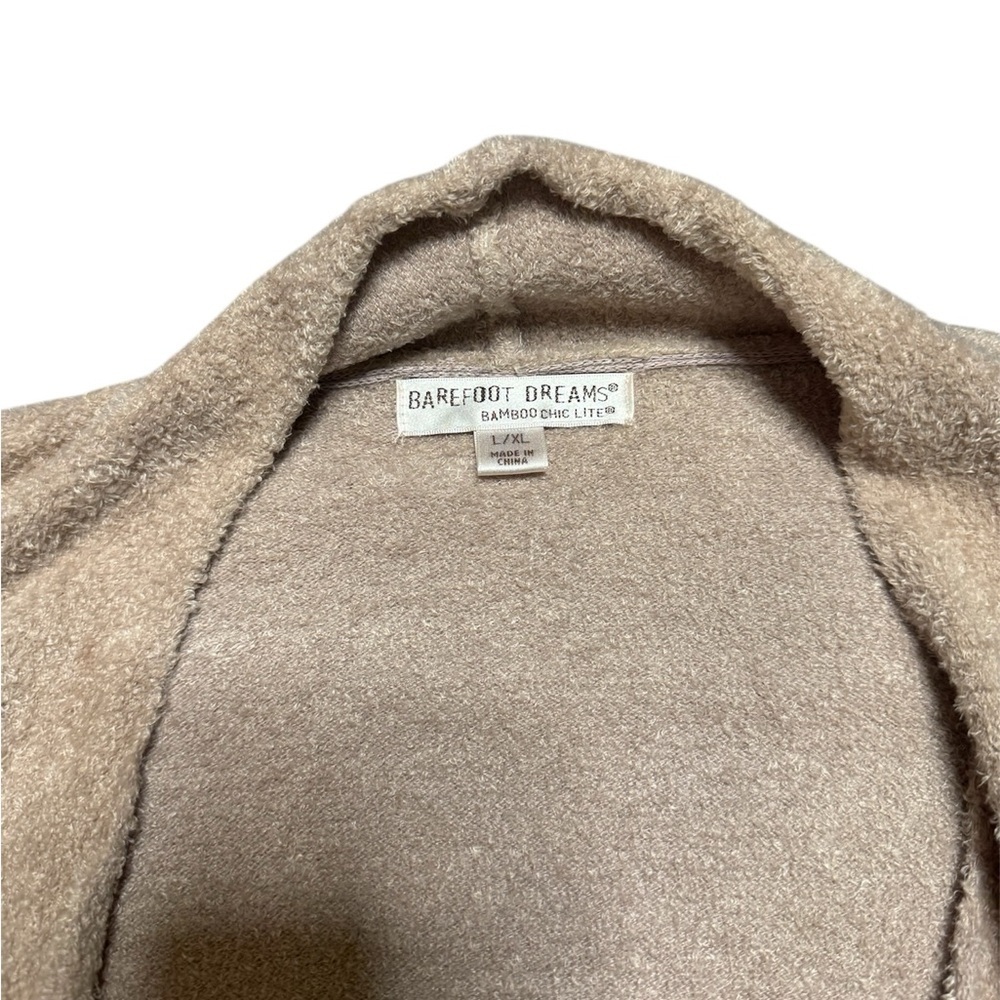 Barefoot Dreams Cardigan size L-XL - Picture 5 of 8